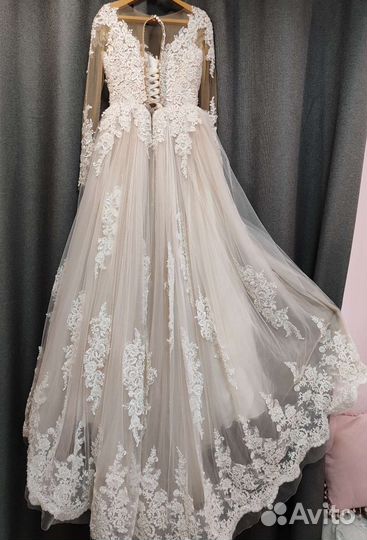 Свадебное платье 42-44