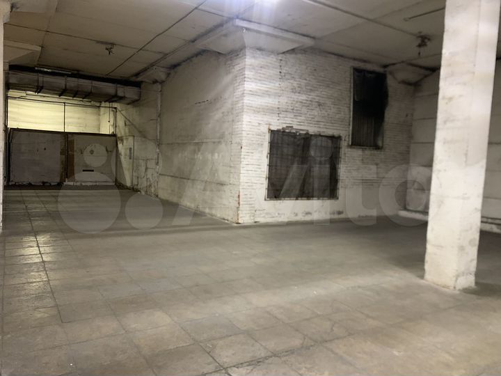 Склад, 213 м²