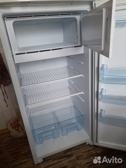 Холодильник Бирюса 10