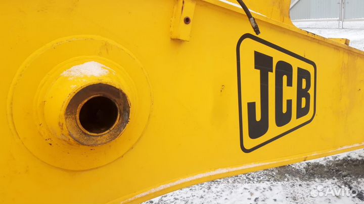 Стрела экскаватора JCB JS260LC