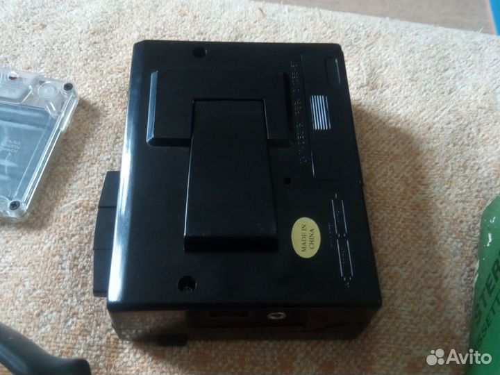 Кассетный плеер с наушниками