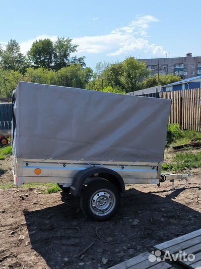 Прицеп на легковой автомобиль