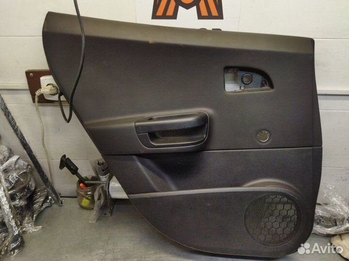 Обшивка двери задняя левая Kia Ceed ED 1.4 G4FA