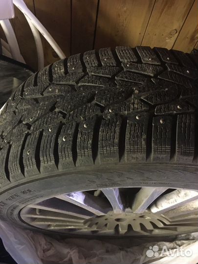 Комплект зимней резины с оригинальными дисками б/у