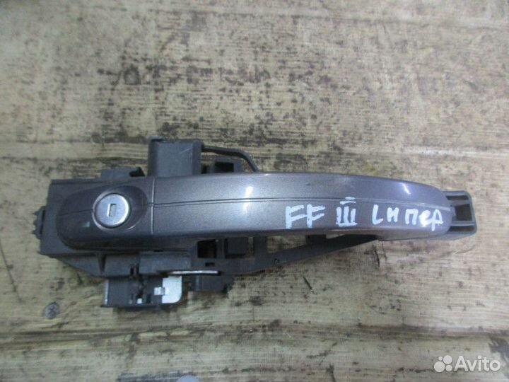 Ручка наружная двери передней левая Ford Focus III