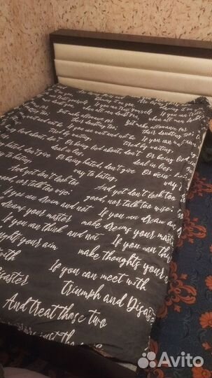 Кровать двухспальная бу