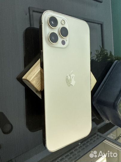 iPhone 11 Pro Max, 64 ГБ