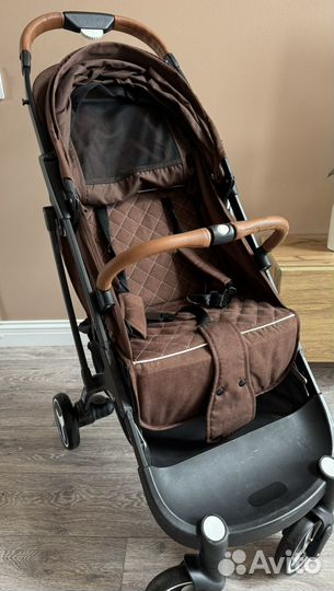 Коляска прогулочная yoya-plus 3