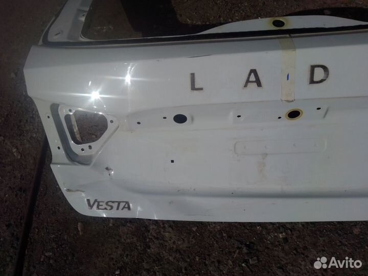 Дверь багажника лада vesta SW