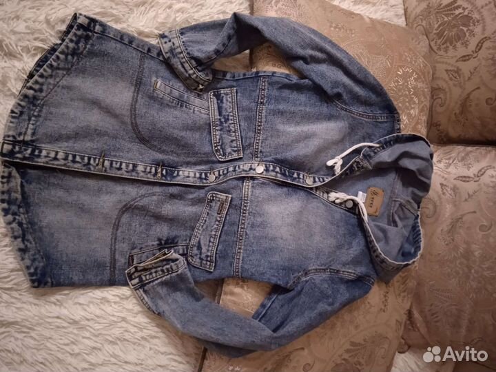 Джинсовая куртка