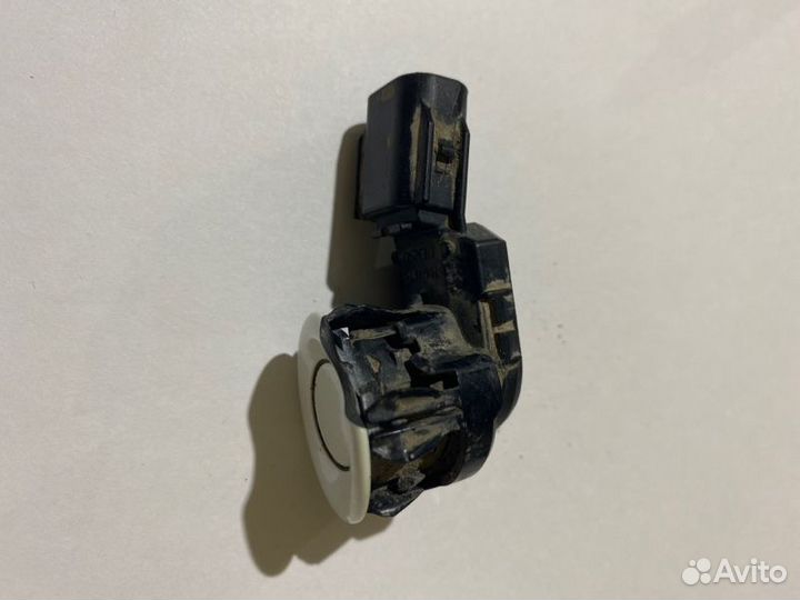 Датчик парковки (парктроник) Toyota Land Cruiser