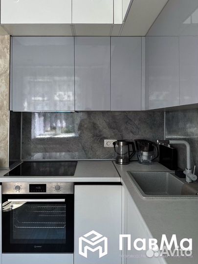 Кухонные гарнитуры современные