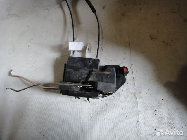 Замок двери Santa Fe classic (01-06) пер R б\у (арт. 8132026020)