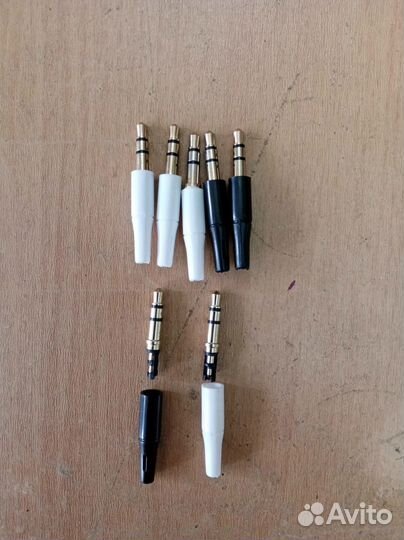 Штеккер Джек 3,5 для наушников под пайку