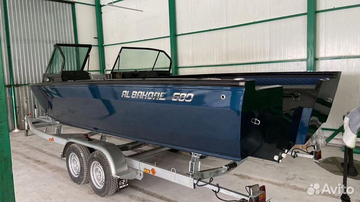 Albakore 680 fish
