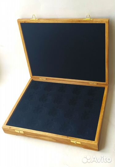 Футляр из дуба, для Орденов Отечественной Войны