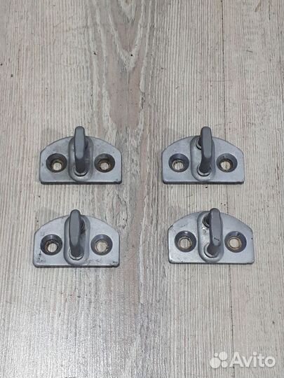 Ответная часть замка двери LADA xray Лев, Прав