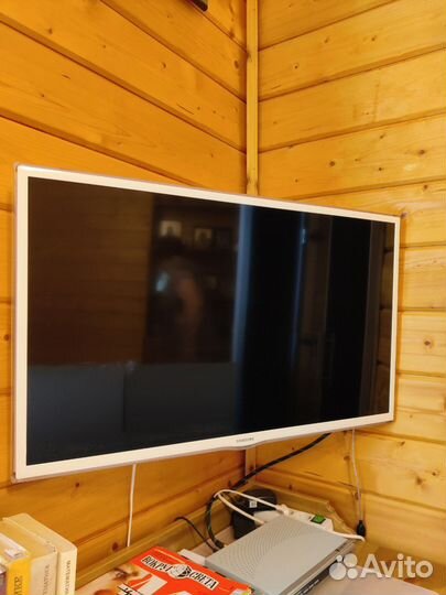 Телевизор samsung 32UEF6510AB