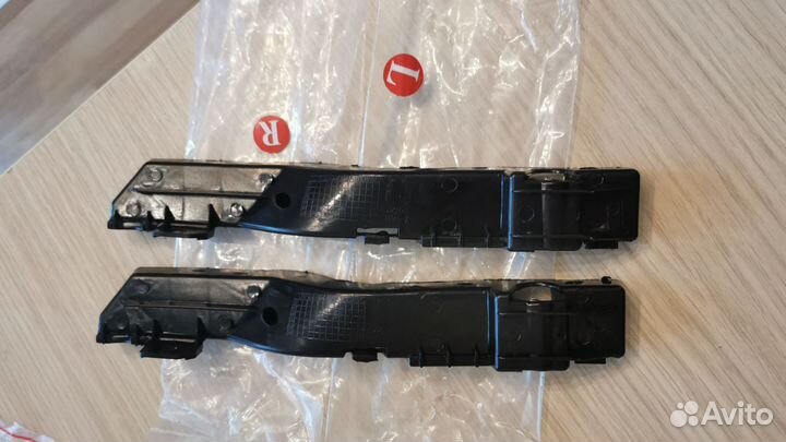 Кронштейн бампера Dodge Journey, Fiat Freemont