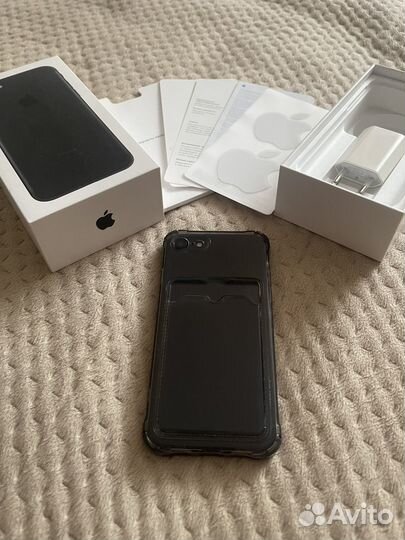 iPhone 7, 32 ГБ