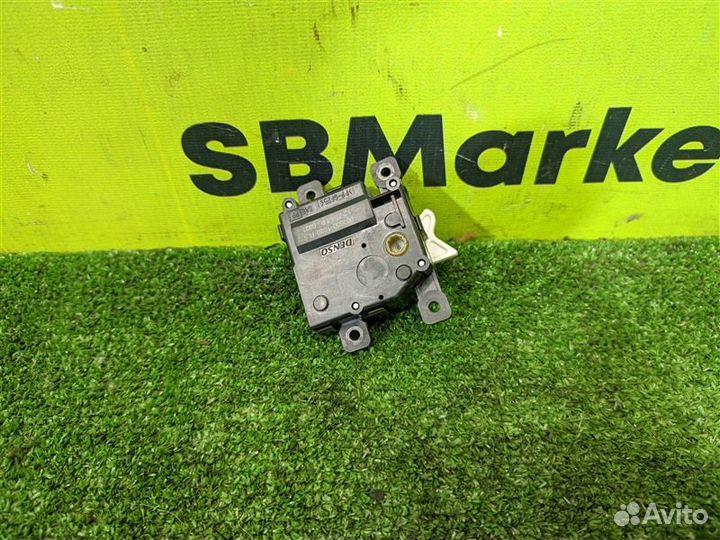 Сервопривод заслонок печки Toyota Land Cruiser