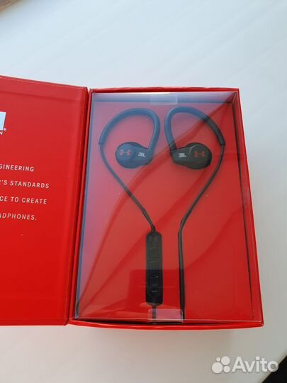 Беспроводные наушники jbl under armour sport heart