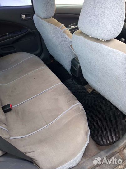 Чехлы на Nissan almera n16(Алькантара)