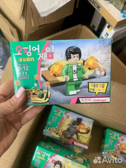 Женские вещи, обувь, цветы искусственные