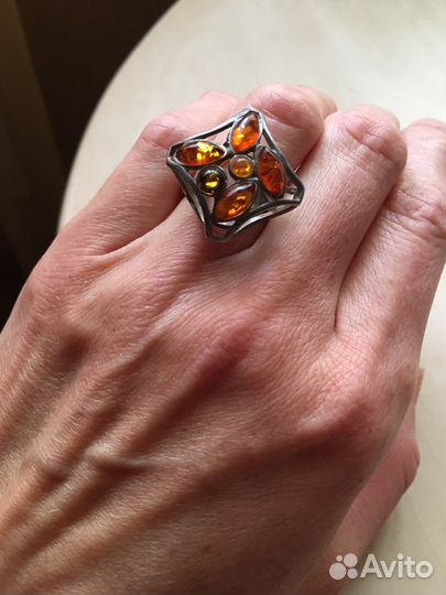 Серебрянные изделия из янраря