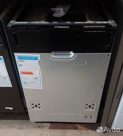 Встраиваемая посудомоечная машина Hansa ZIM476H