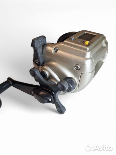 Мультипликаторная катушка Shimano 2000EV