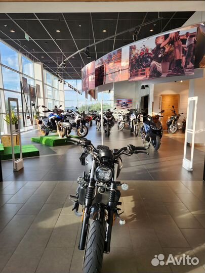 Chang-Jiang CJ Adept 700 Solo