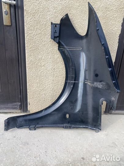 Крыло переднее правое Mercedes Vito Viano 2003-14
