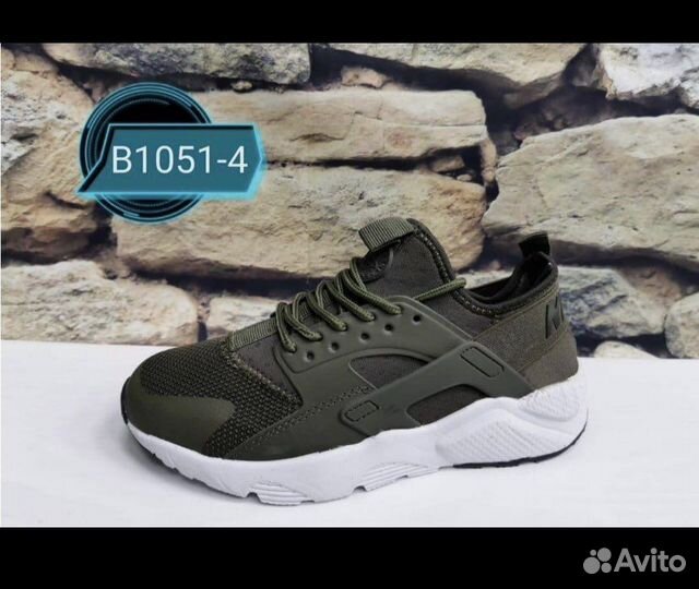 Летние кроссовки Nike