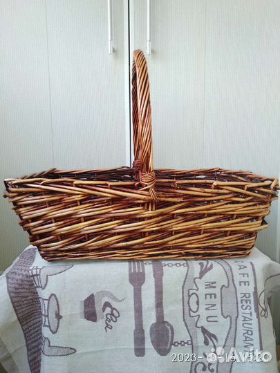 Корзина плетеная