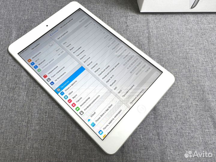 iPad mini Wi-Fi + LTE 32Gb White