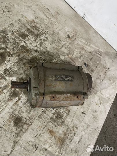 Электродвигатель А 100 1,1/1000