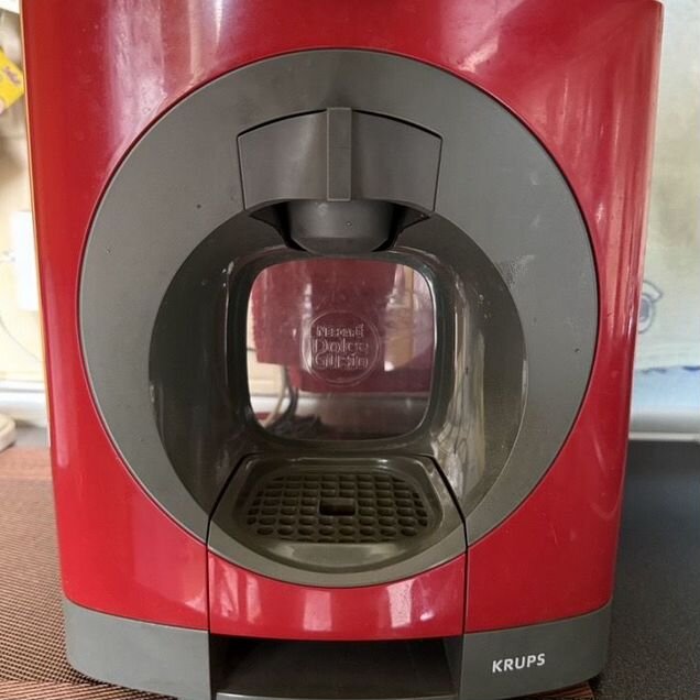 Кофеварка капсульная dolce gusto