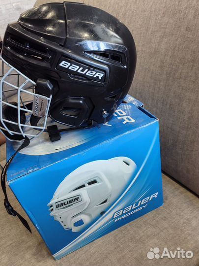 Шлем хоккейный детский bauer с решеткой