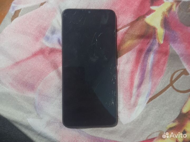 HTC Wildfire E plus, 2/32 ГБ