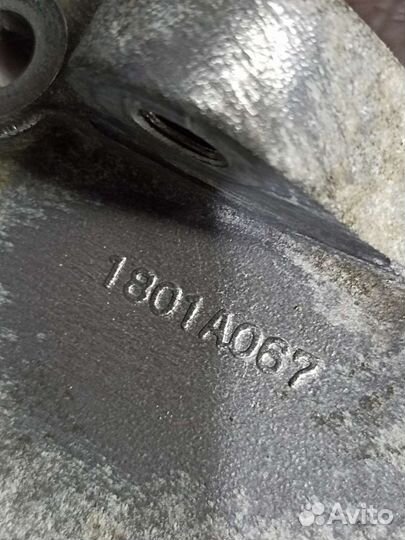 Кронштейн генератора Mitsubishi lancer 4b10