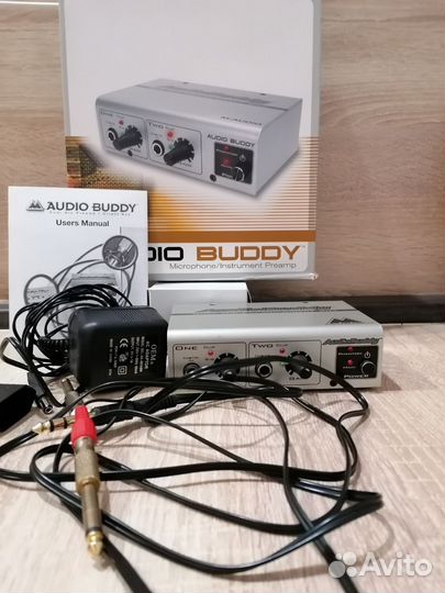 Гитарный и микрофонный предусилитель M-audio Audio