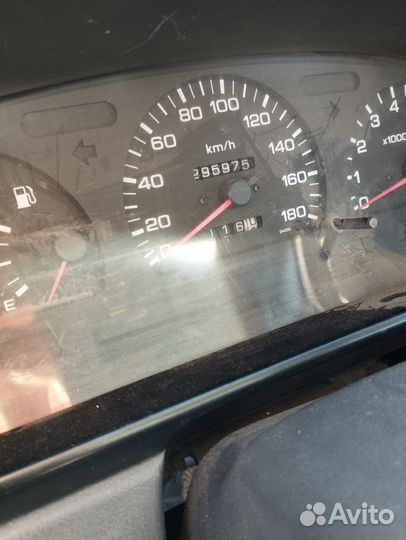 Nissan Terrano 2.4 МТ, 1993, 299 999 км