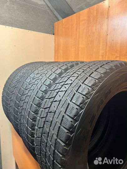Bridgestone Blizzak DM-V1 265/60 R18