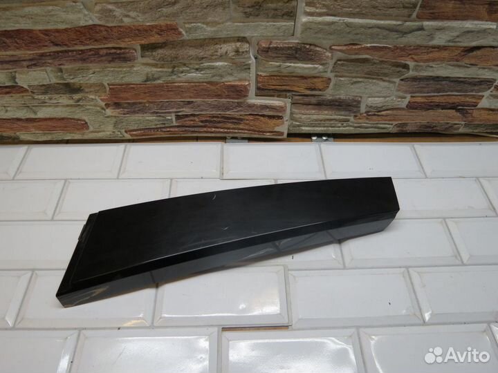 Накладка центральной стойки правая Citroen C4 B7