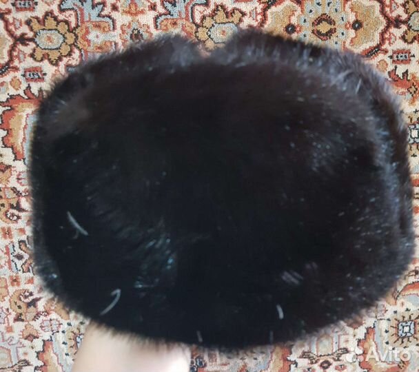 Меховые шапки