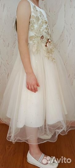 Платье для девочки нарядное