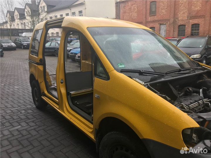 Разбор на запчасти Volkswagen Caddy