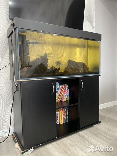 Аквариум с тумбой