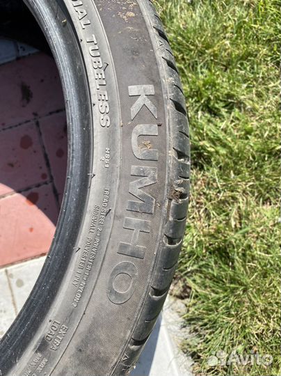 Kumho Ecsta HS51 215/45 R17 91W